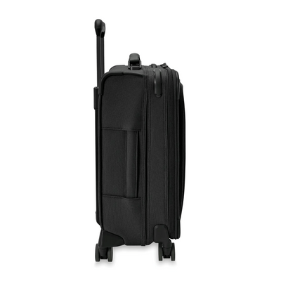 Briggs & Riley Baseline Expandable Spinner