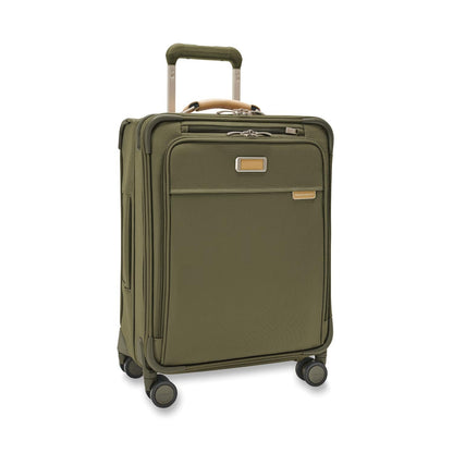 Briggs & Riley Baseline Expandable Spinner