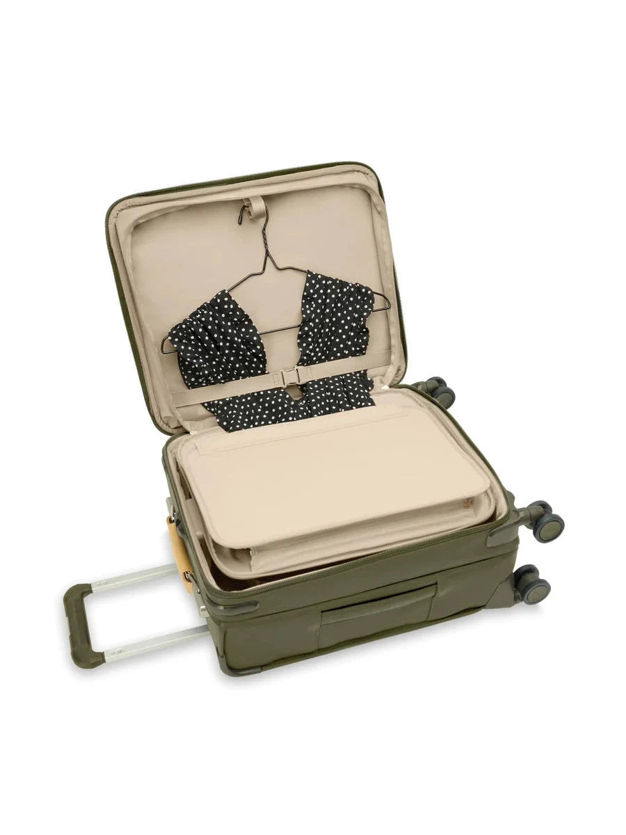 Baseline Global Carry-on Spinner 21"