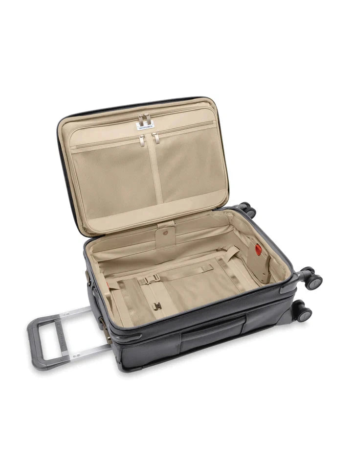 Baseline Essential Carry-on Spinner 22"