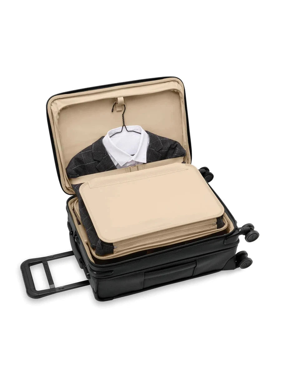 Baseline Essential Carry-on Spinner 22"