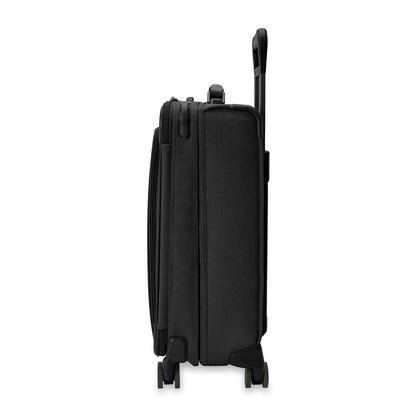 Briggs & Riley Baseline Expandable Spinner