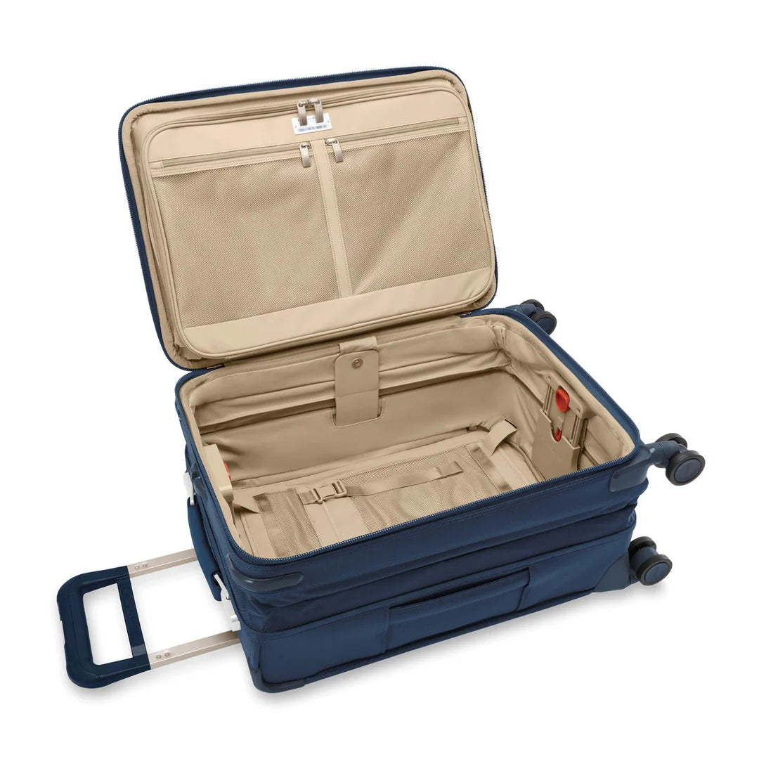 Baseline Essential Carry-on Spinner 22"