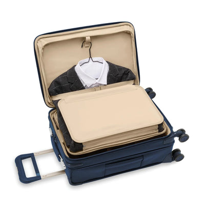 Briggs & Riley Baseline Expandable Spinner