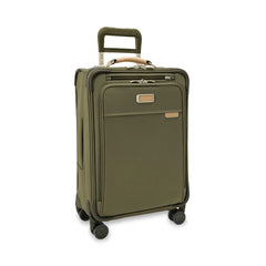 Baseline Essential Carry-on Spinner 22"