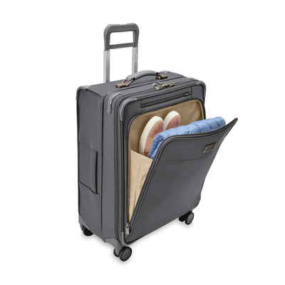 Briggs & Riley Baseline Expandable Spinner