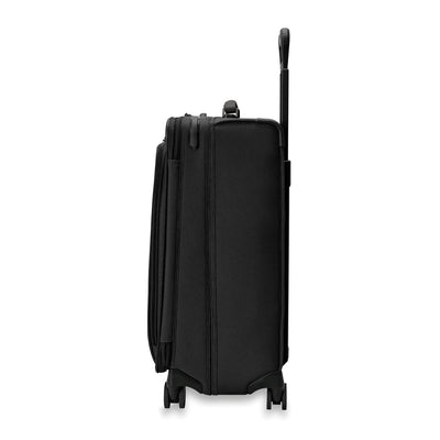 Briggs & Riley Baseline Expandable Spinner