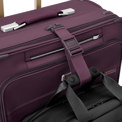 Briggs & Riley Baseline Expandable Spinner