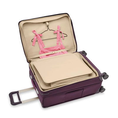 Briggs & Riley Baseline Expandable Spinner