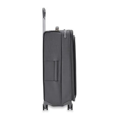 Briggs & Riley Baseline Expandable Spinner