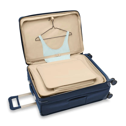 Briggs & Riley Baseline Expandable Spinner