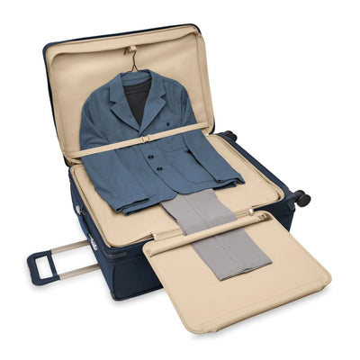 Briggs & Riley Baseline Expandable Spinner
