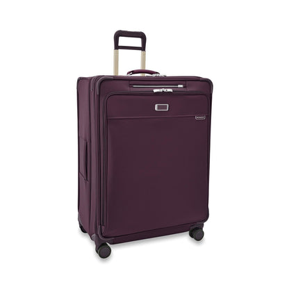Briggs & Riley Baseline Expandable Spinner