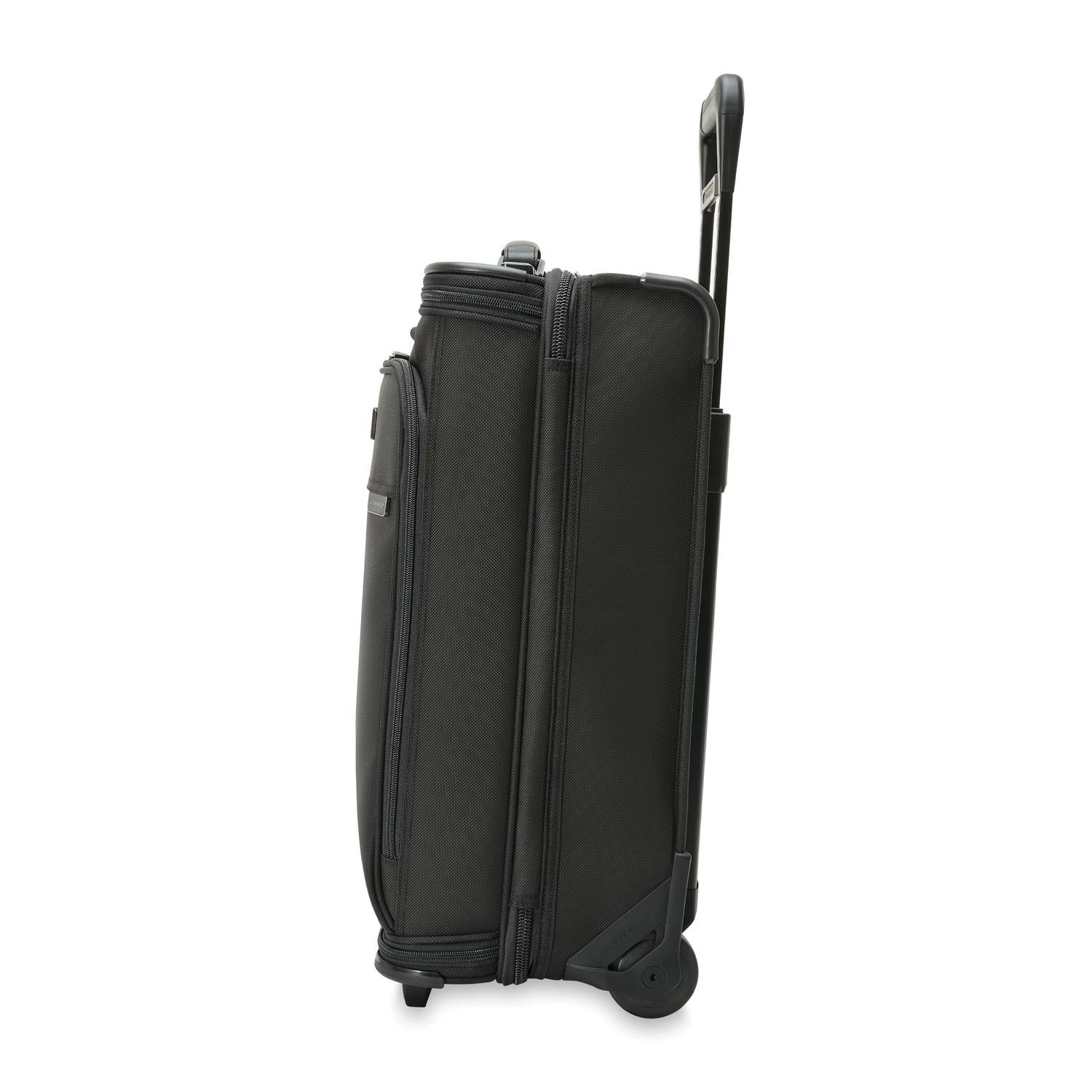 Bolsa para ropa vertical Baseline Carry-On de 22"