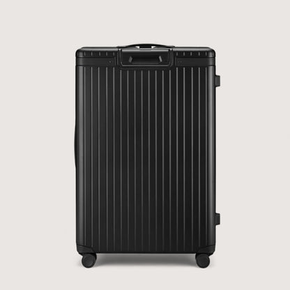 Carl Friedrik Hybrid Hardside Spinner