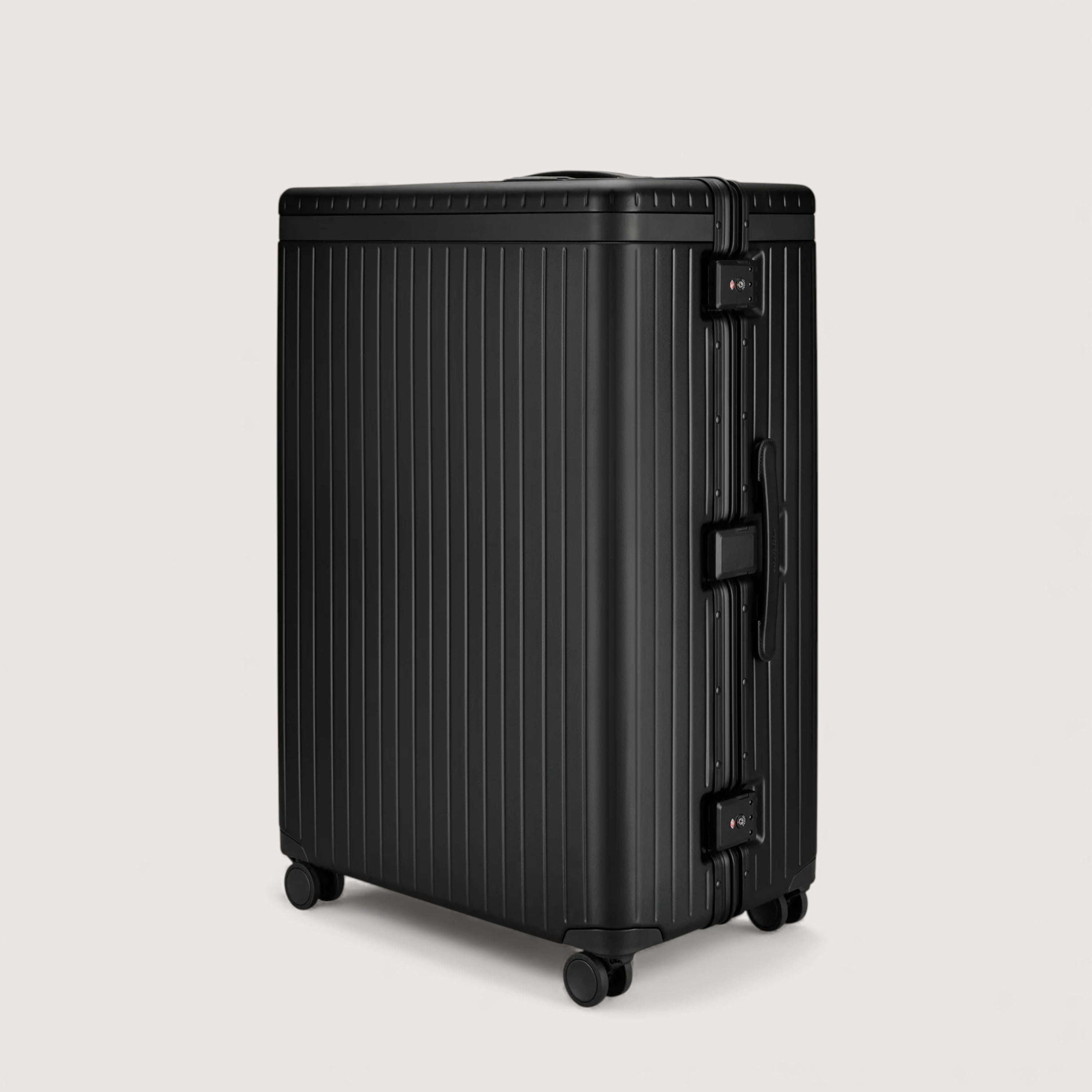 Carl Friedrik Hybrid Hardside Spinner