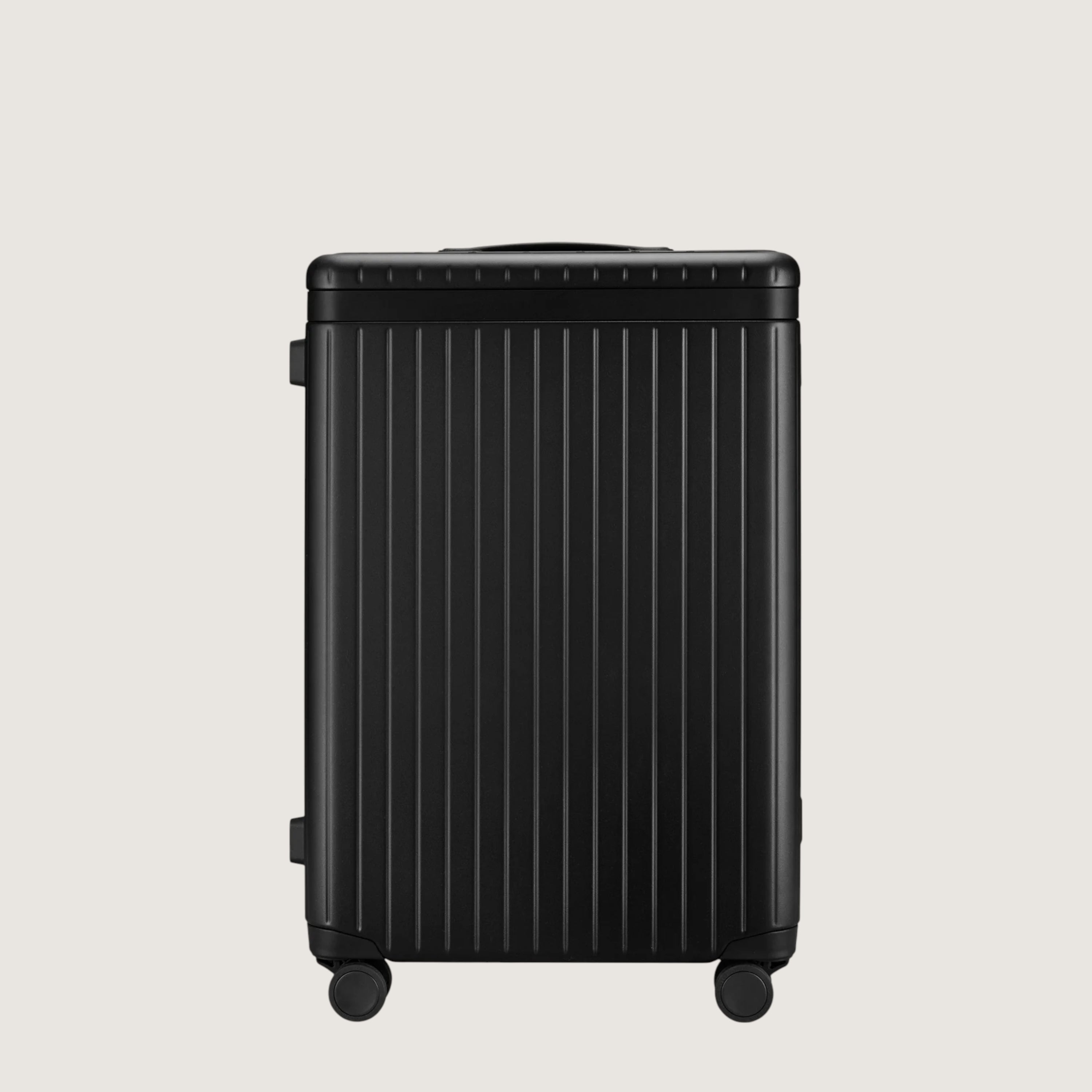 Carl Friedrik Hybrid Hardside Spinner