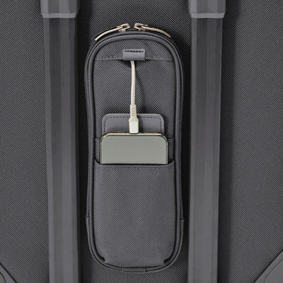 Briggs & Riley Baseline Expandable Spinner