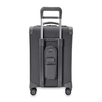 Briggs & Riley Baseline Expandable Spinner