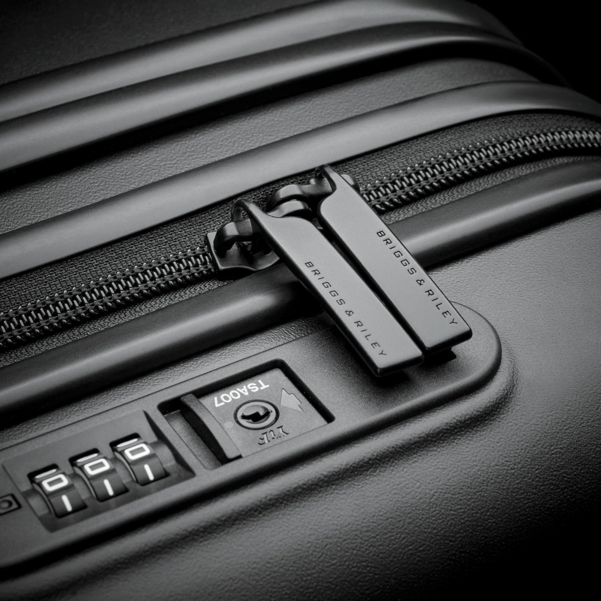 Briggs & Riley Sympatico Expandable Spinner