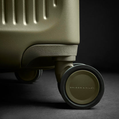 Briggs & Riley Sympatico Expandable Spinner