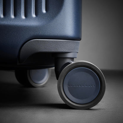 Briggs & Riley Sympatico Expandable Spinner