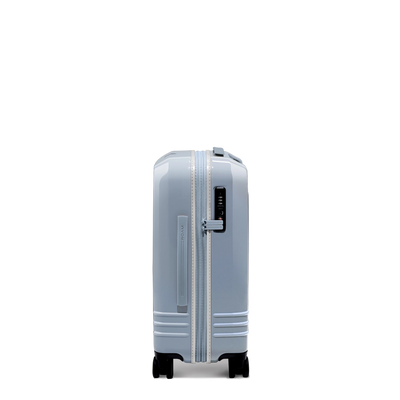 Roam Aspen Carry-On Expandable