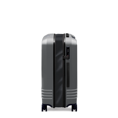 Roam Designer Collection Check-in Expandable 26"