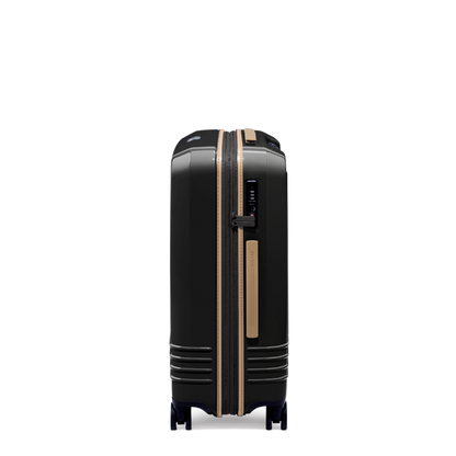 Roam Designer Collection Check-in Expandable 26"