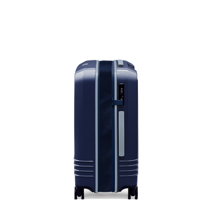 Roam Designer Collection Check-in Expandable 26"