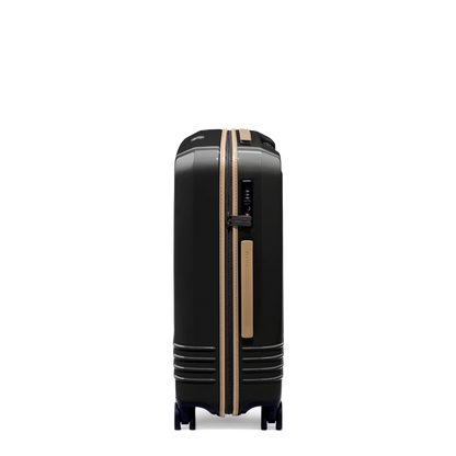 Roam Designer Collection Check-In 26"