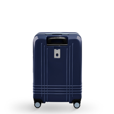 Roam Designer Collection Check-In 26"