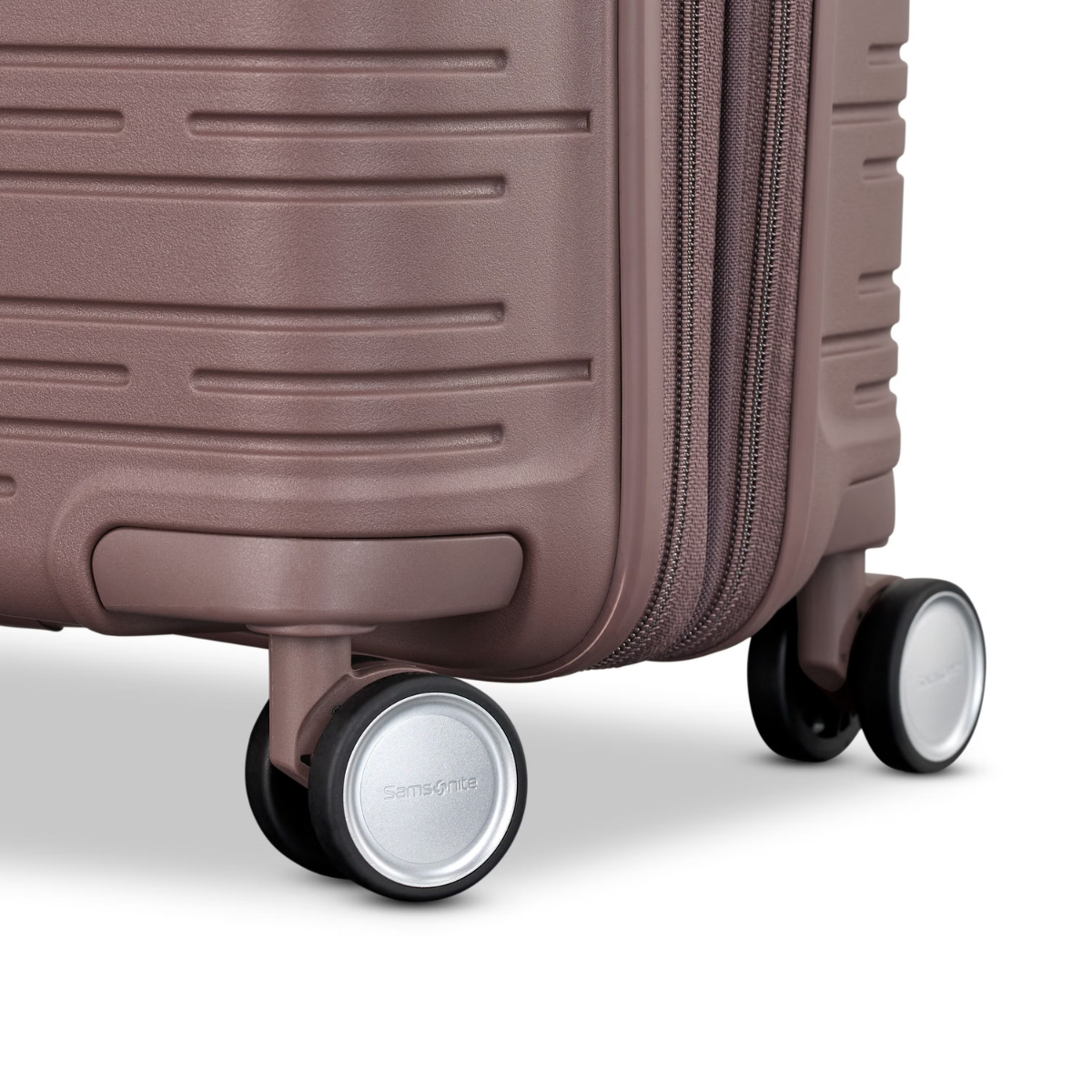 Samsonite Elevation Plus Hardside Spinner