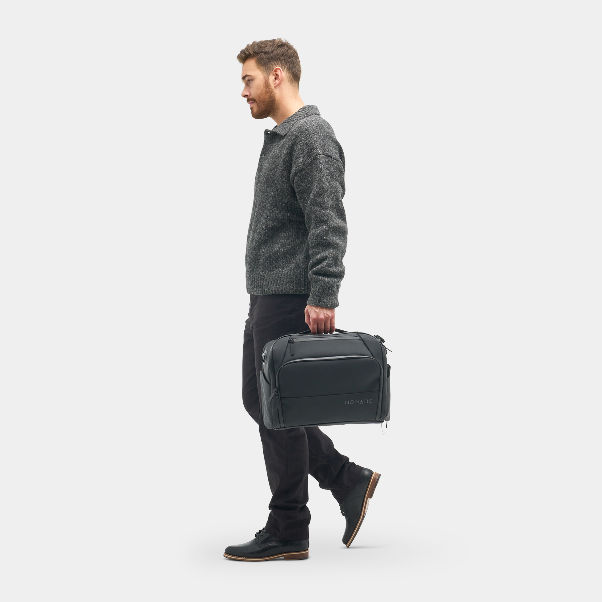 Nomatic Messenger Bag