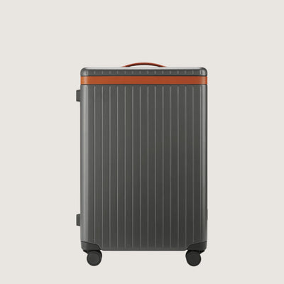 Carl Friedrik Hybrid Hardside Spinner