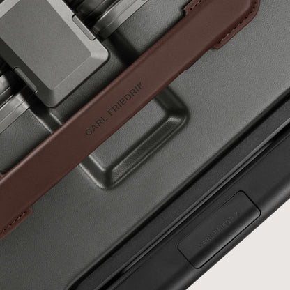 Carl Friedrik Hybrid Hardside Spinner