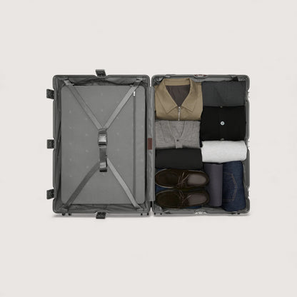 Carl Friedrik Hybrid Hardside Spinner