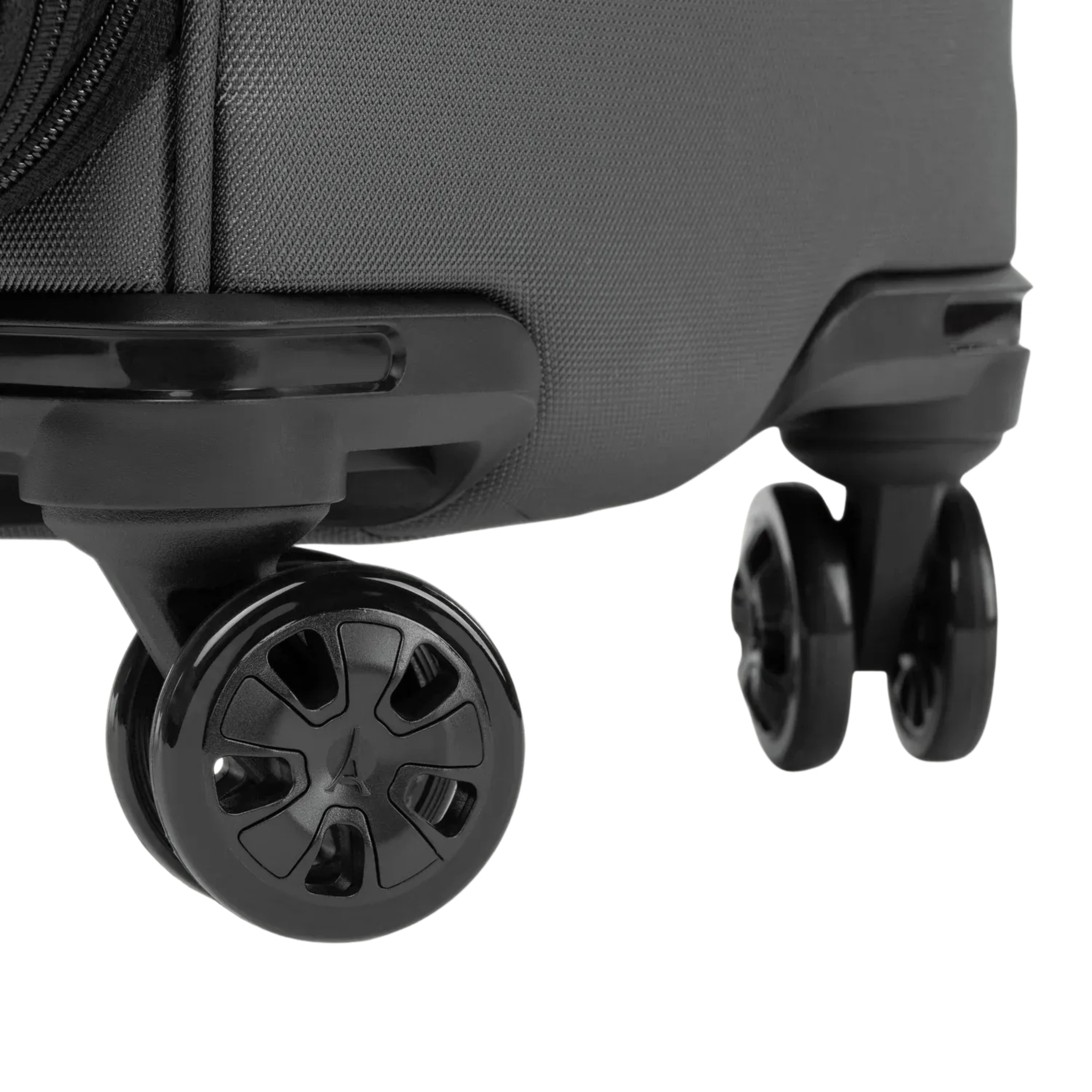 Travelpro Crew Classic Softside Spinner