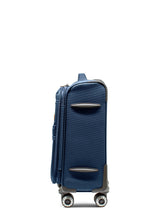 Xj-1901 Softside Carry-On 20"