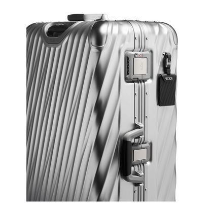 Tumi 19 Degree Aluminum Extended Trip Expandable P/C