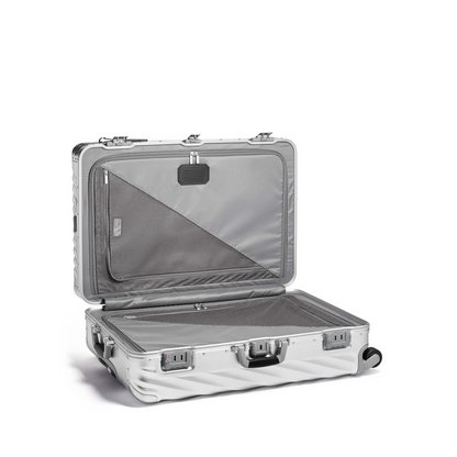 Tumi 19 Degree Aluminum Extended Trip Expandable P/C