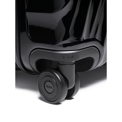 Tumi 19 Degree Extended Trip Expandable 4 Wheeled P/C