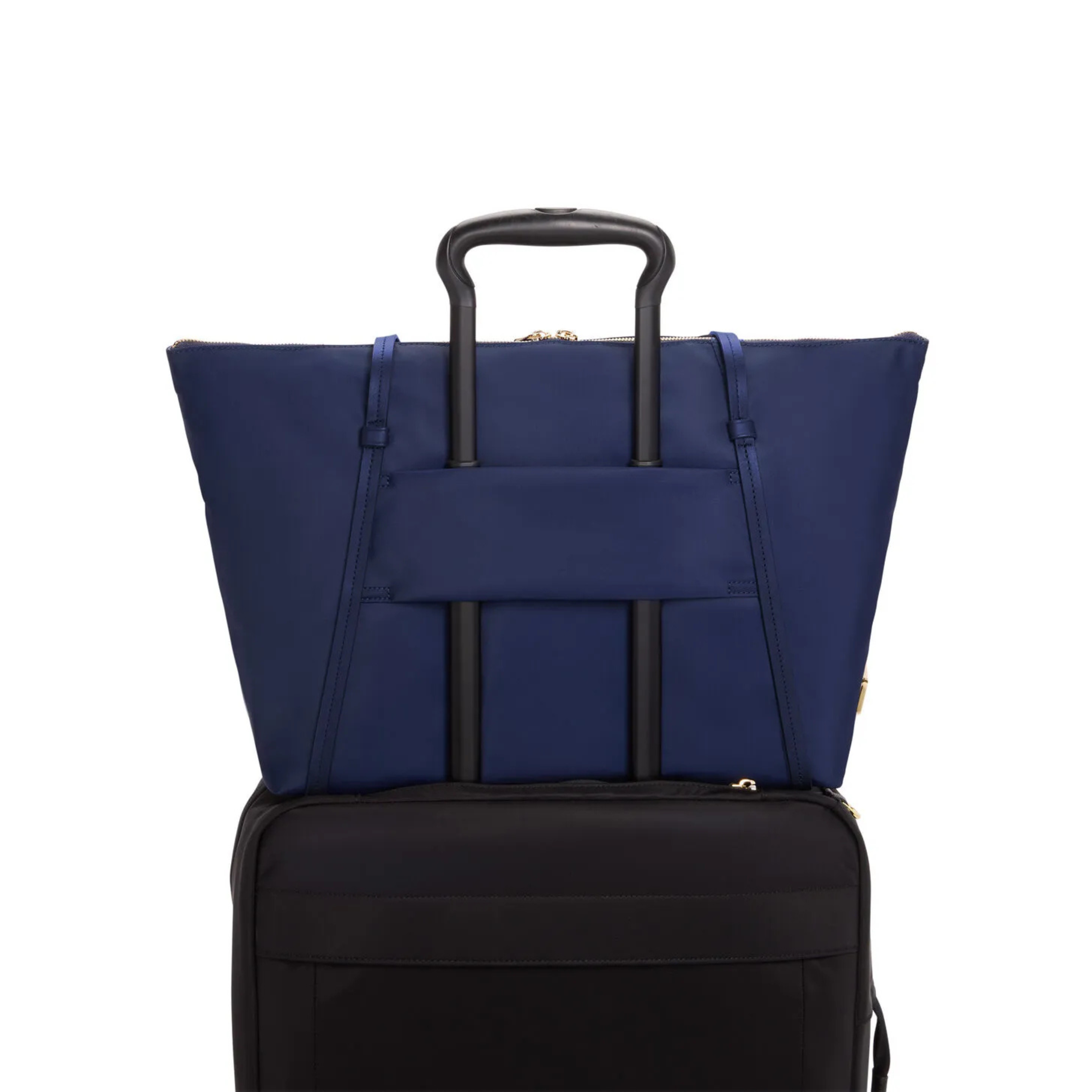 Tumi Voyageur Q Tote