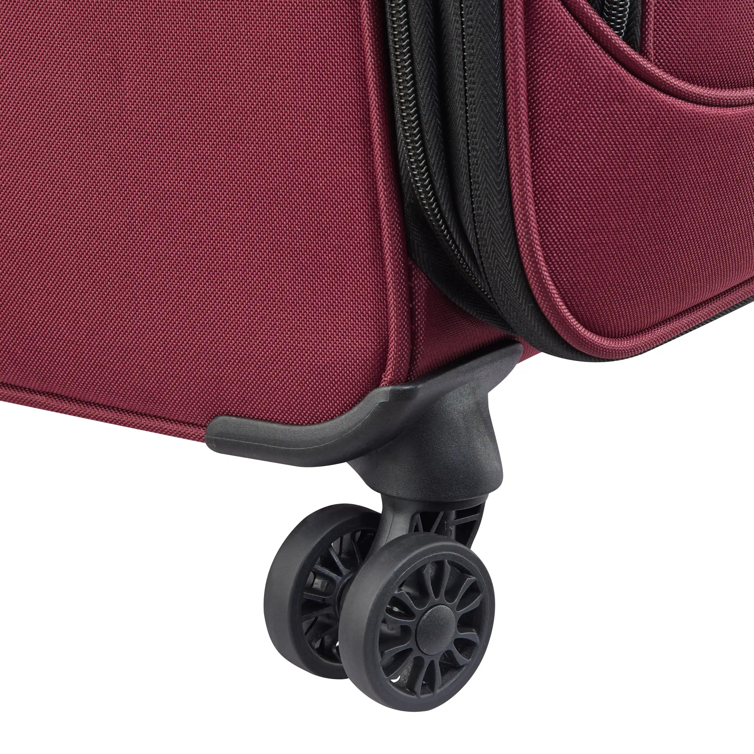 Delsey Sky Max 3.0 Expandable Spinner 28"