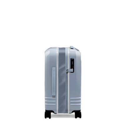 Roam Aspen Large Carry-on Expandable