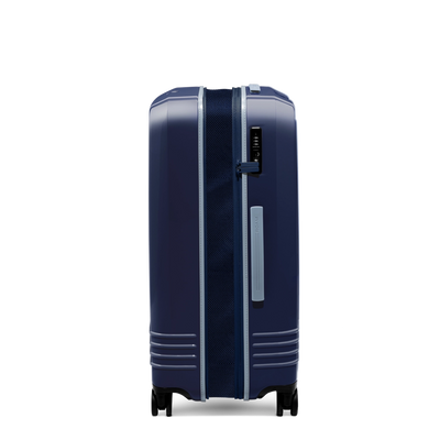 Roam Designer Collection Large Check-in Expandable 30"