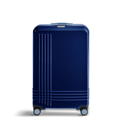 Roam Designer Collection Large Check-in 30"