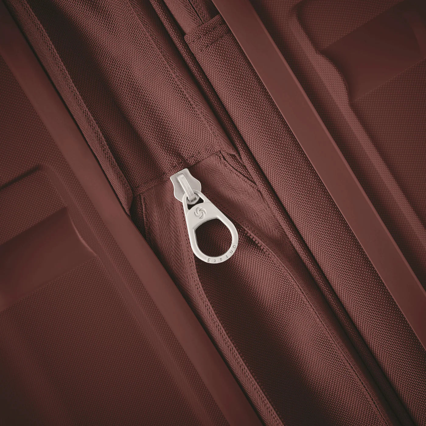 Samsonite Outline Pro Hardside Spinner