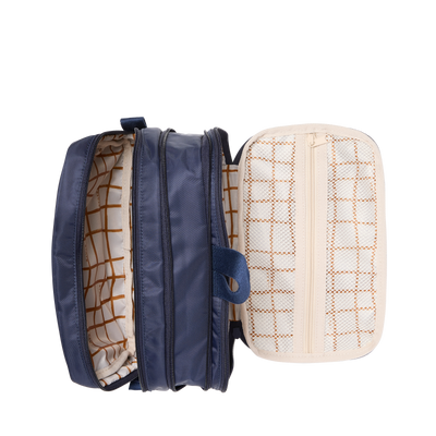 Hart Toiletry Kit
