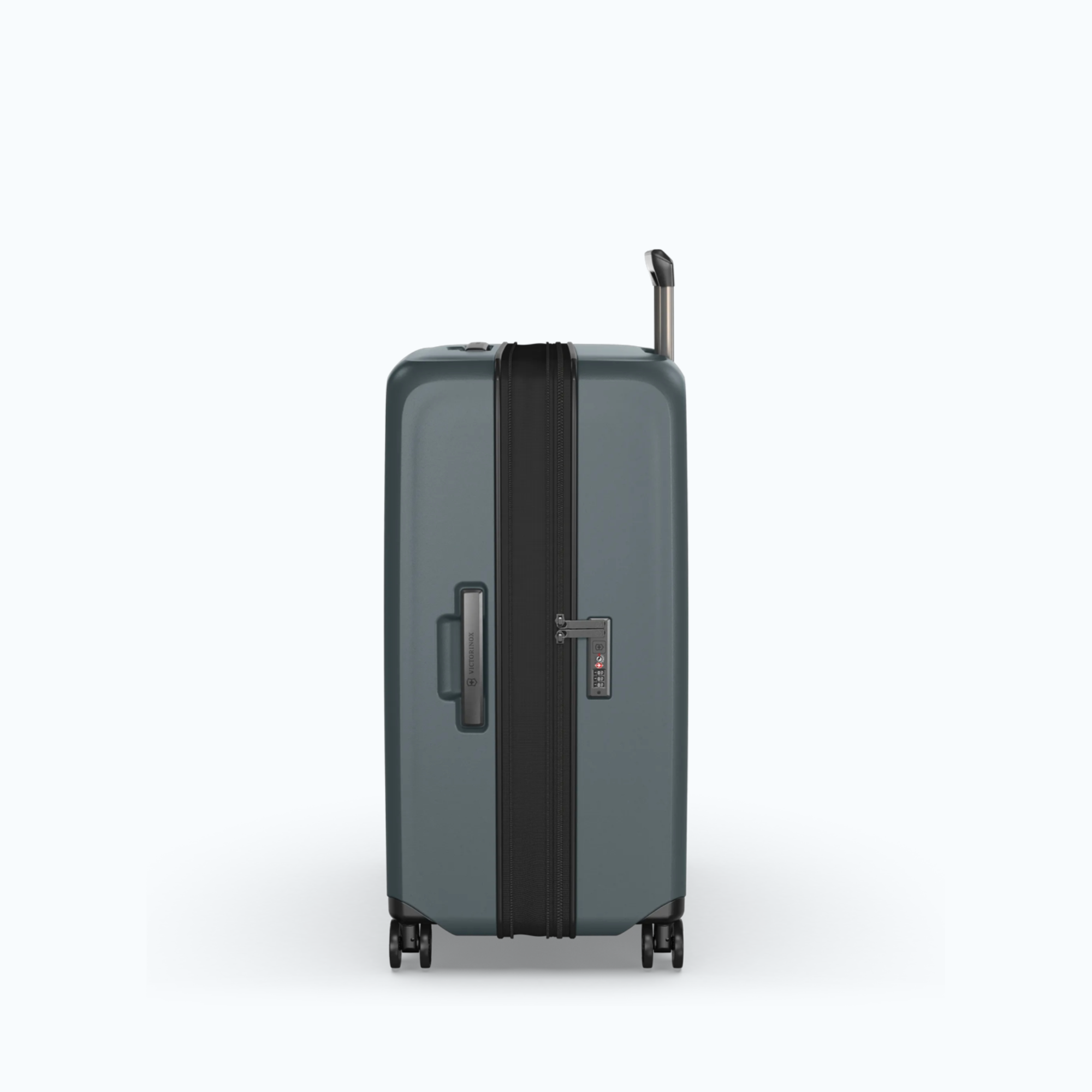 Victorinox Airox Advanced Luggage
